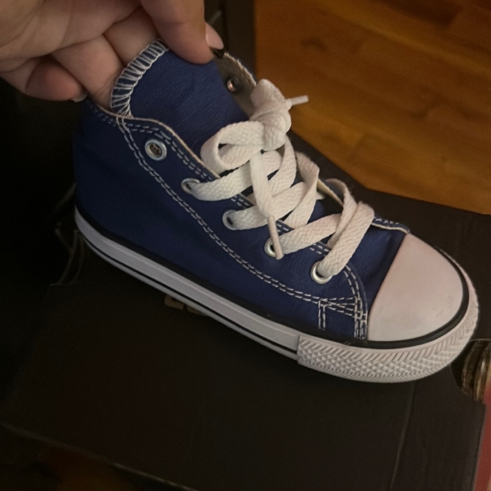 Toddler converse
